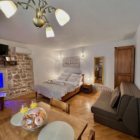 Diocletian Wine Studio Apartment II Spalato Esterno foto