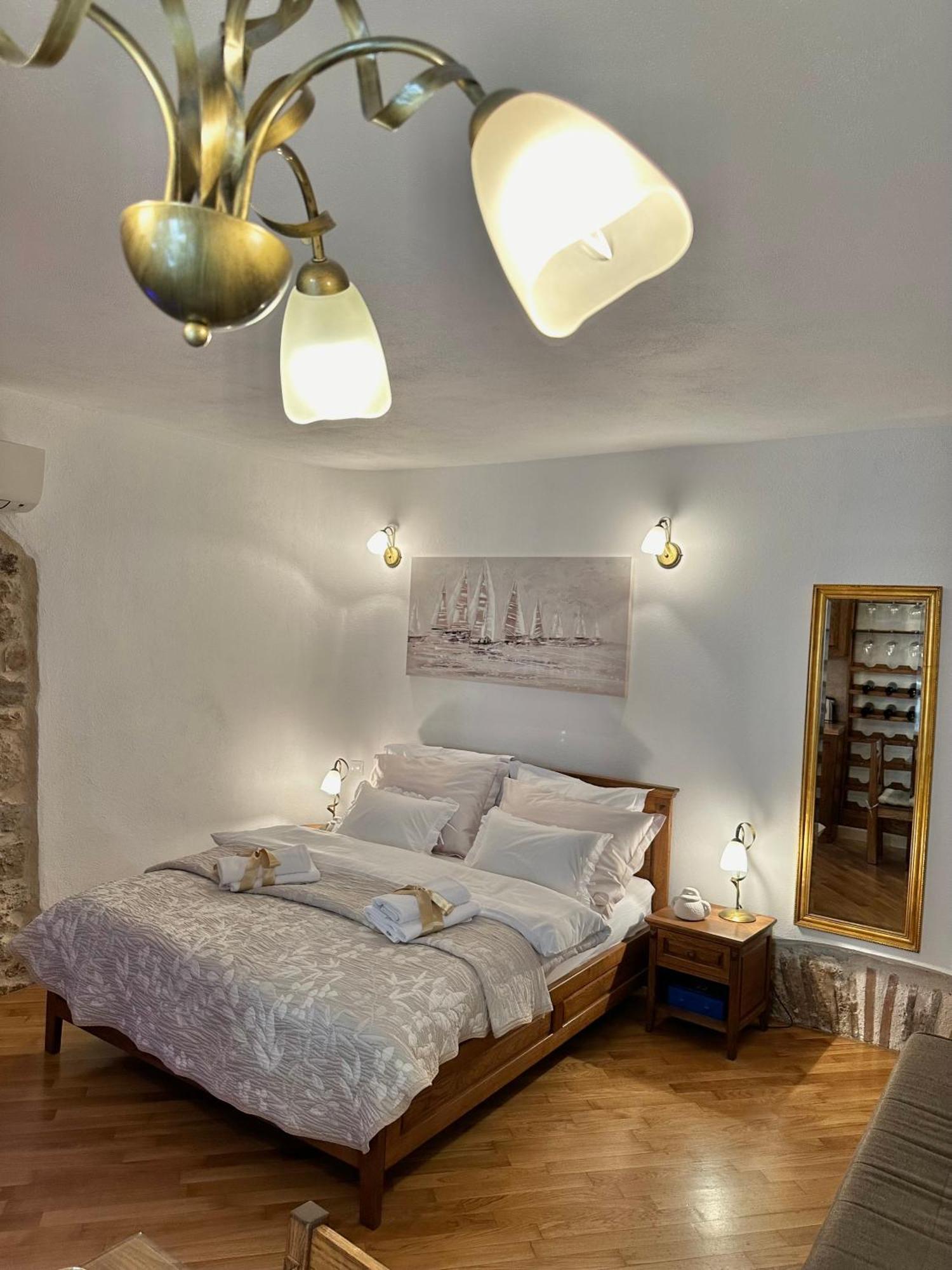 Diocletian Wine Studio Apartment II Spalato Esterno foto