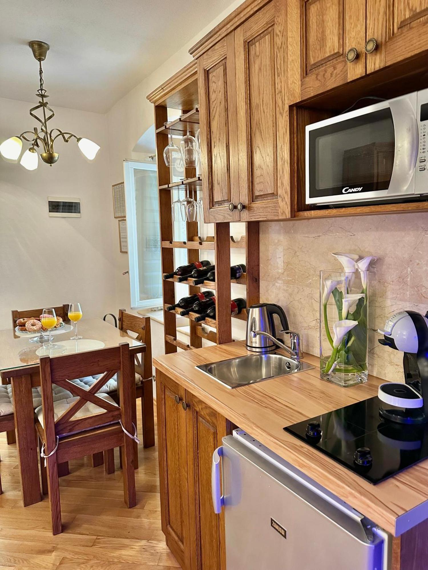 Diocletian Wine Studio Apartment II Spalato Esterno foto